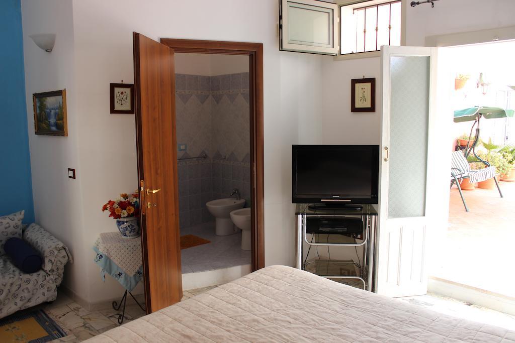 L'Isola Di Ortigia Hotell Syrakusa Rum bild